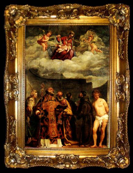 framed  TIZIANO Vecellio Madonna of Frari dg, ta009-2